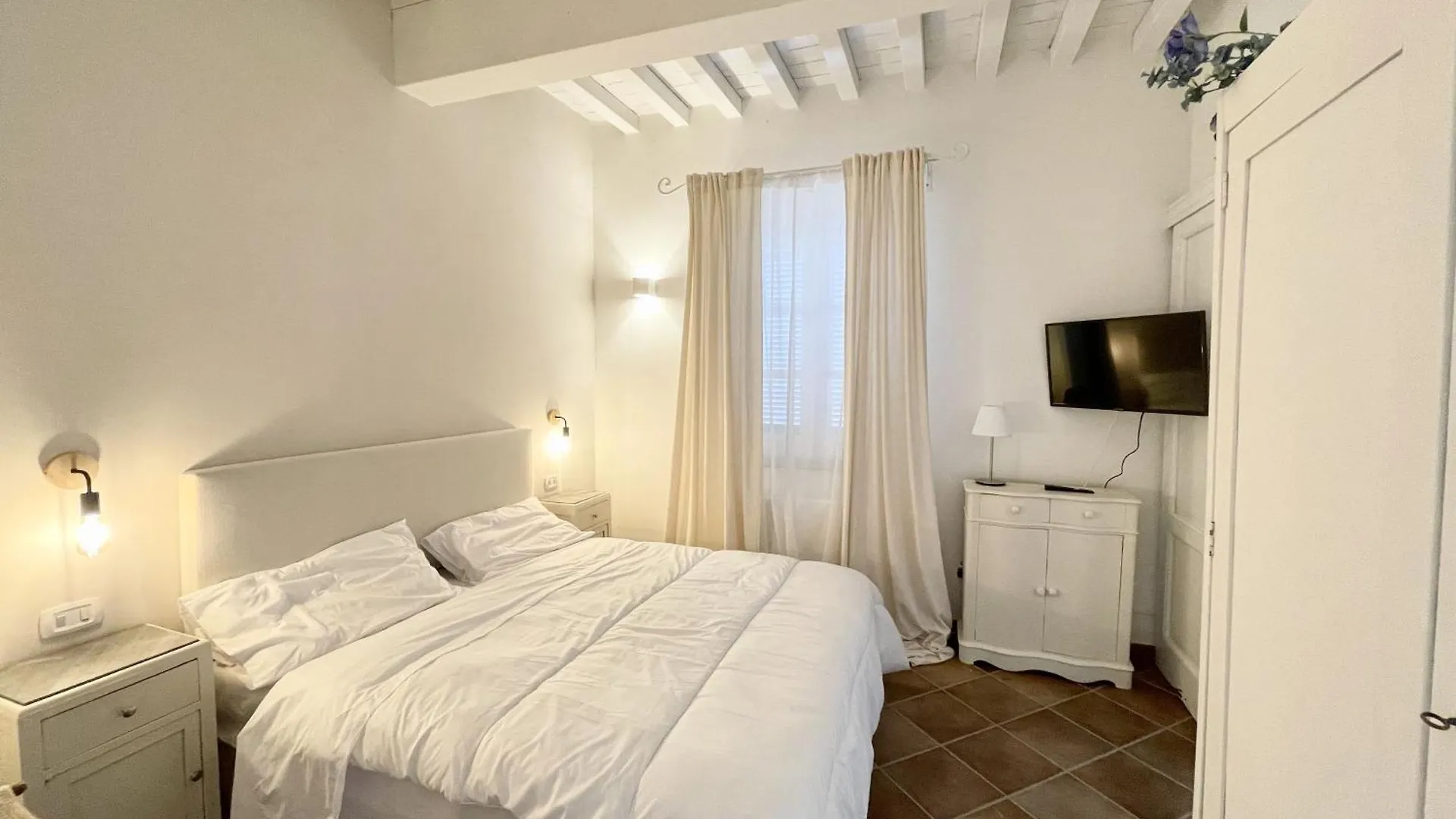 Farm stay Agriturismo Antica Corte Valiano Italy