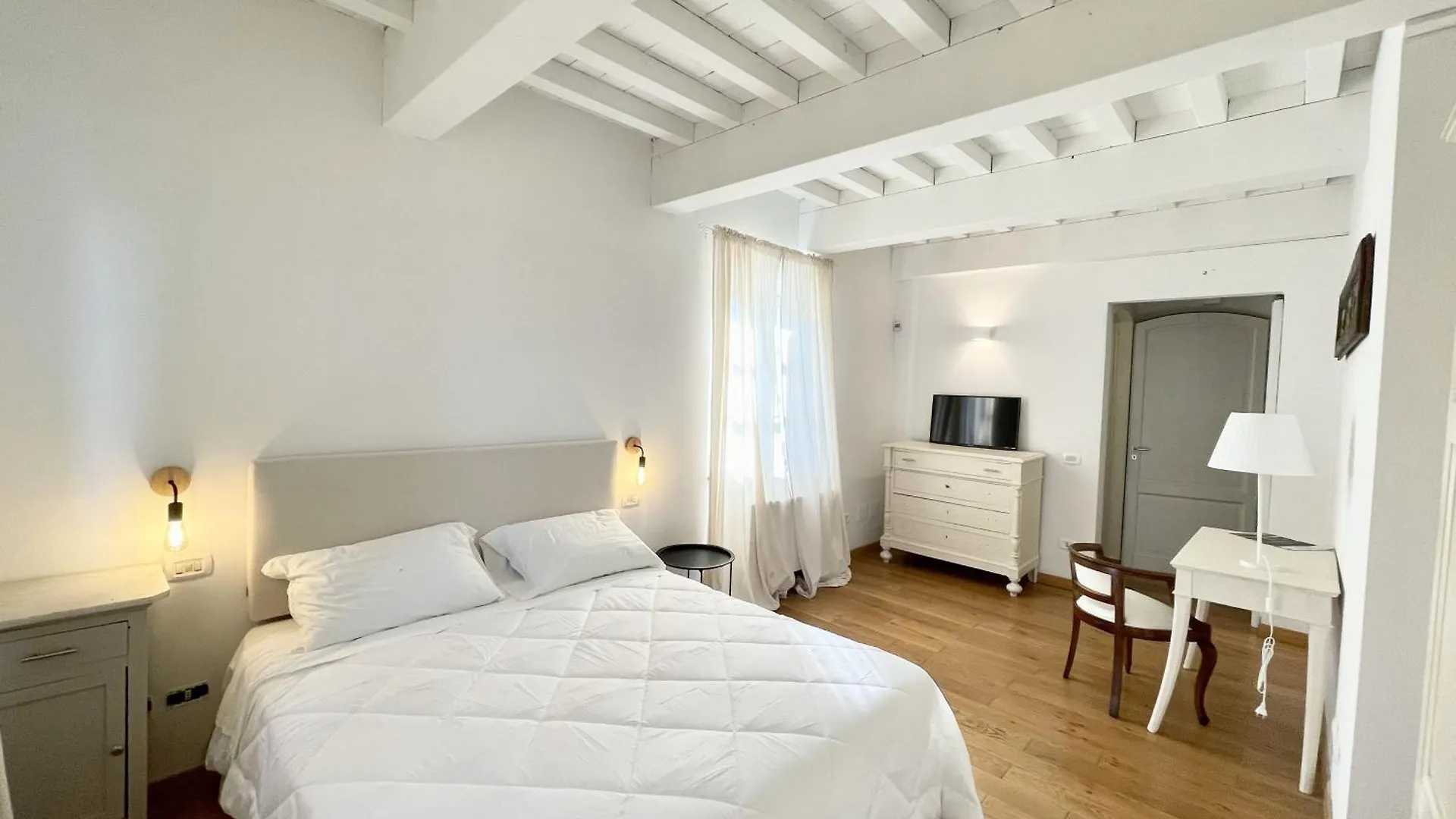 Agriturismo Antica Corte Valiano Farm stay