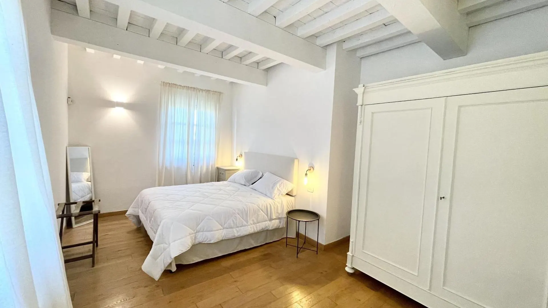 Agriturismo Antica Corte Valiano Farm stay