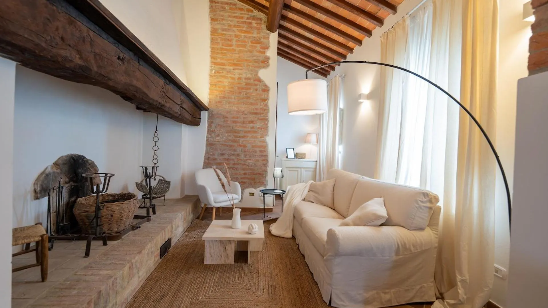 Agriturismo Antica Corte Valiano