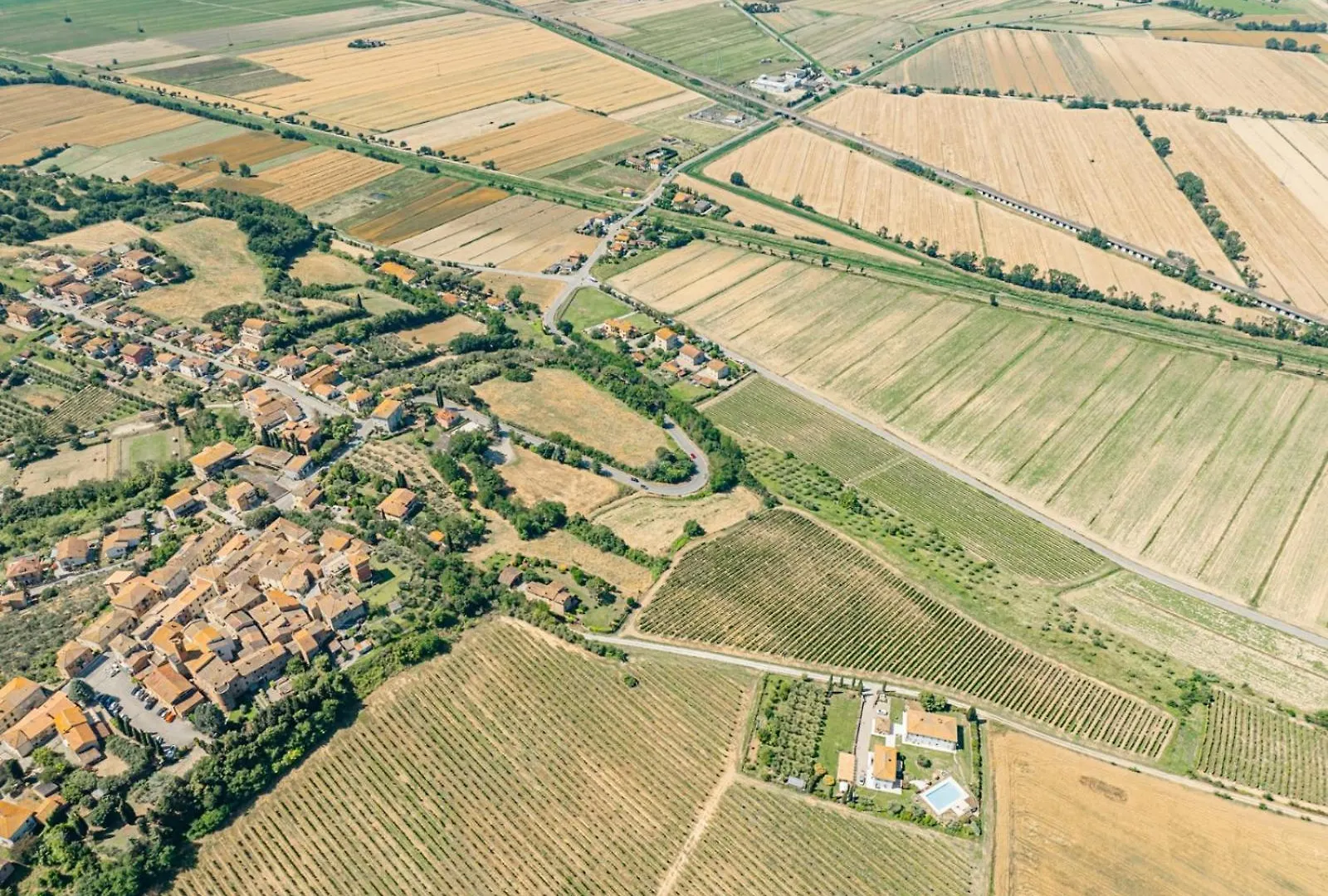 Agriturismo Antica Corte Valiano Farm stay