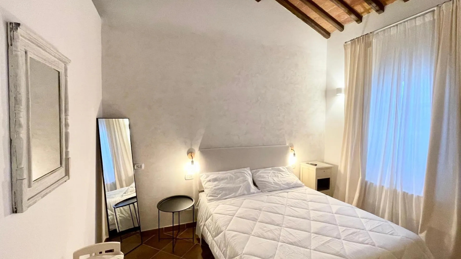 Agriturismo Antica Corte Valiano 0*,
