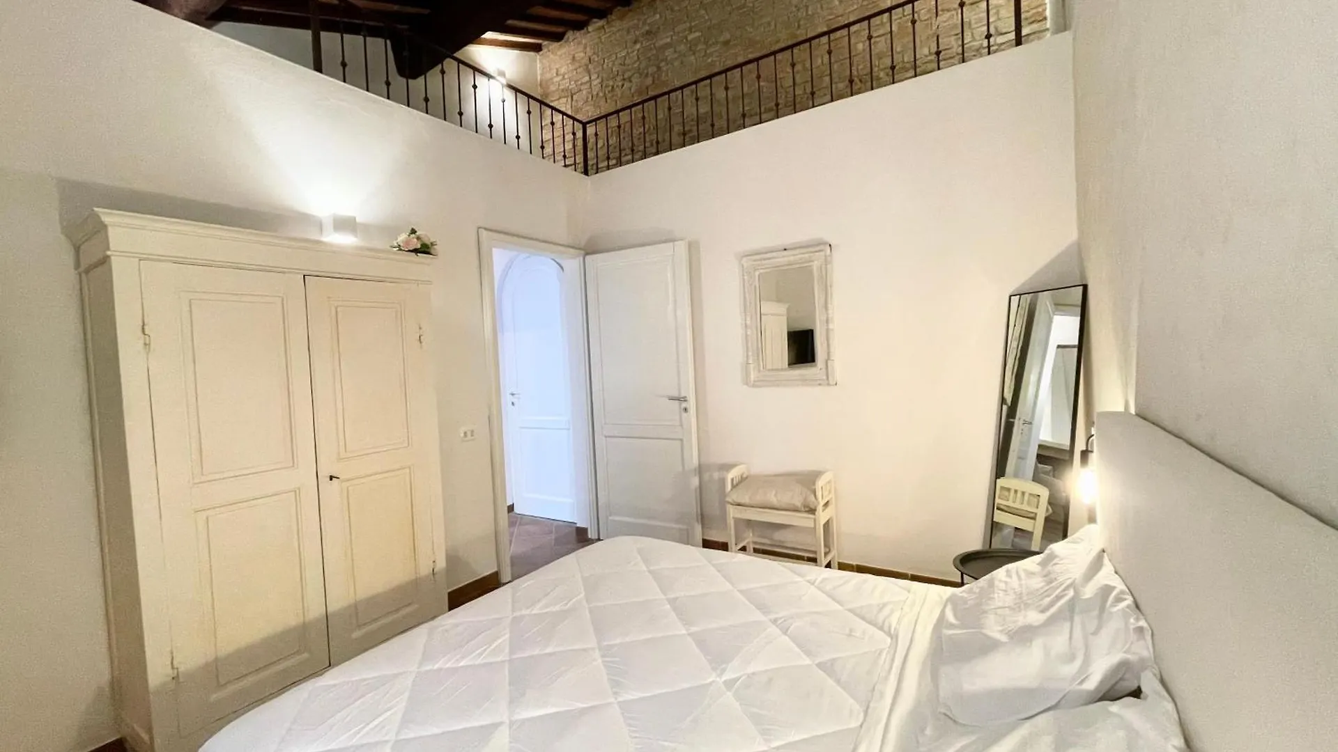 Agriturismo Antica Corte Valiano 0*,  Italy